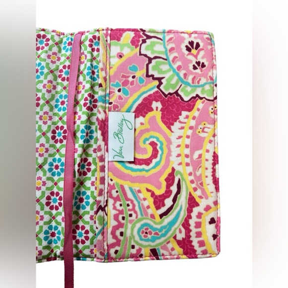 Vera Bradley Book Cover with ribbon bookmark - Picture 3 of 5